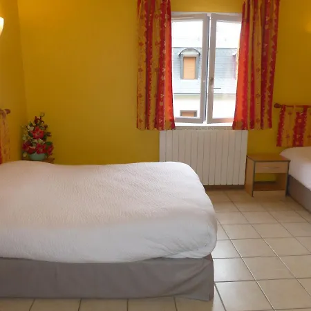 Logis Hotel Restaurant Auberge De L'Isard 3*