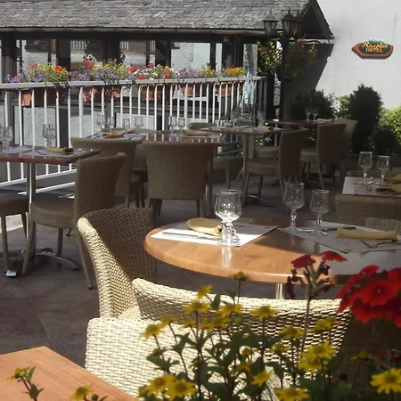 Logis Hotel Restaurant Auberge De L'Isard Hotel 3*