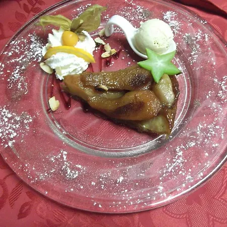 Hotel Logis De L'isard 3*