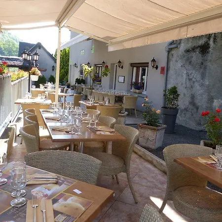 Hotel Logis De L'isard Saint-Lary (Ariege)