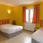 فندق Logis De L'isard 3*